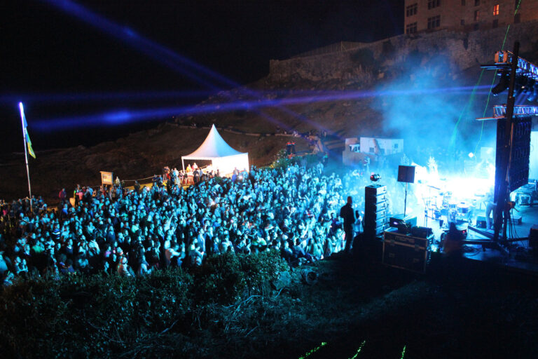 Éxito da Frades Sunset Festival de Baiona.