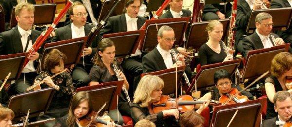 CURSO DE INTRODUCIÓN Á MÚSICA CLASICA E A ÓPERA CON AUDICIÓNS COMENTADAS