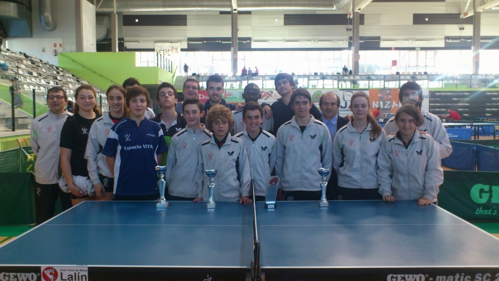 Os xogadores de AD Vincios de Tenis de Mesa clasifícanse para a proba nacional