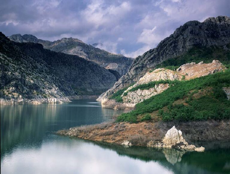 A reserva de auga nos encoros españois atópase ao 70,3% da súa capacidade total