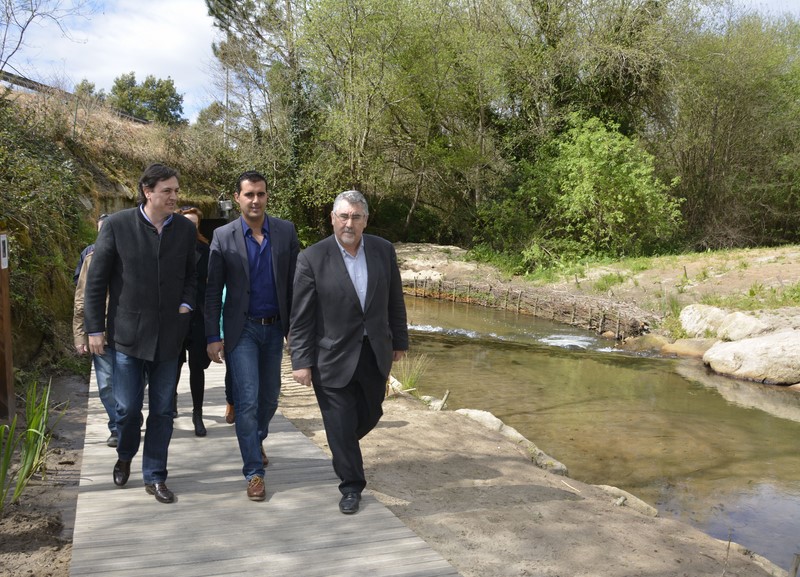 senda-Río-Muiños-contorna-parque-empresarial-Nigrán-conectada-pasarela-peonil 