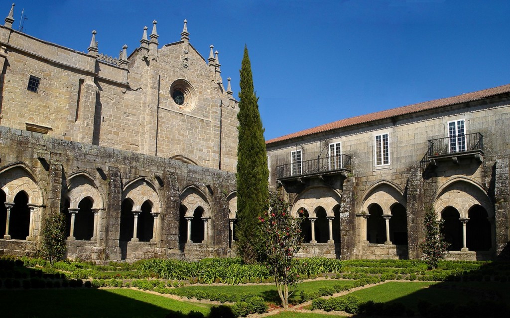 Claustro do convento de Santo Domingo - TUI