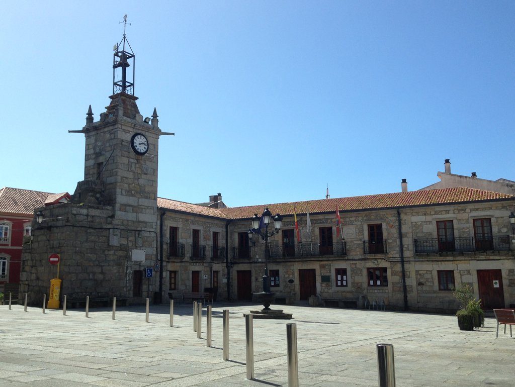 Praza do reló-A Guarda Concello