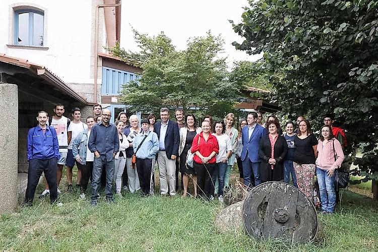 obradoiro-de-emprego-ecosostible-ii-que-comeza-en-redondela-ofrece-formacion-e-traballo-a-20-persoas-desempregadas-do-municipio