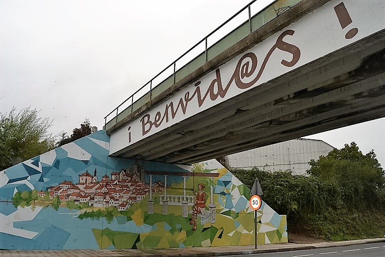 Ponte das Bornetas cara á Guarda, foi xa pintada no pasado mes de setembro polo artista DoctorToy