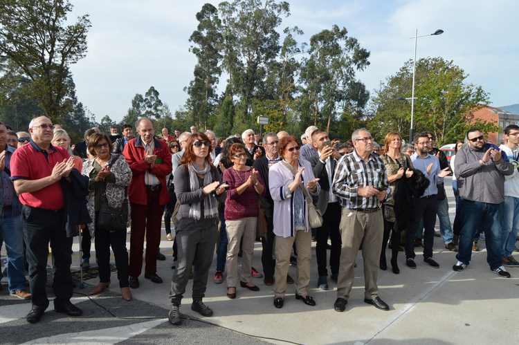 tomino-presenta-o-libro-daniel-calzado-poceiro-do-ex-concelleiro-nacionalista-lito-oliveira-facendo-unha-dobre-homenaxe