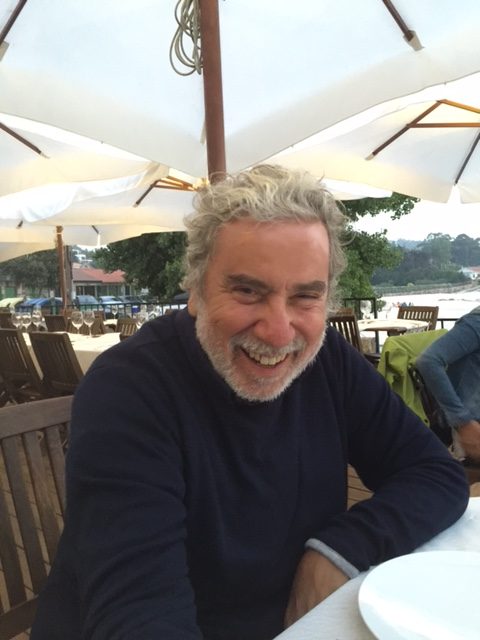 javier-rioyo-periodista-y-director-del-instituto-cervantes-de-lisboa-presenta-en-nigran-su-documental-extranjeros-de-si-mismos