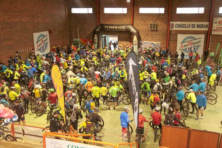 perto-de-500-deportistas-particioaron-na-xi-marcha-btt-trail-concello-de-nigran