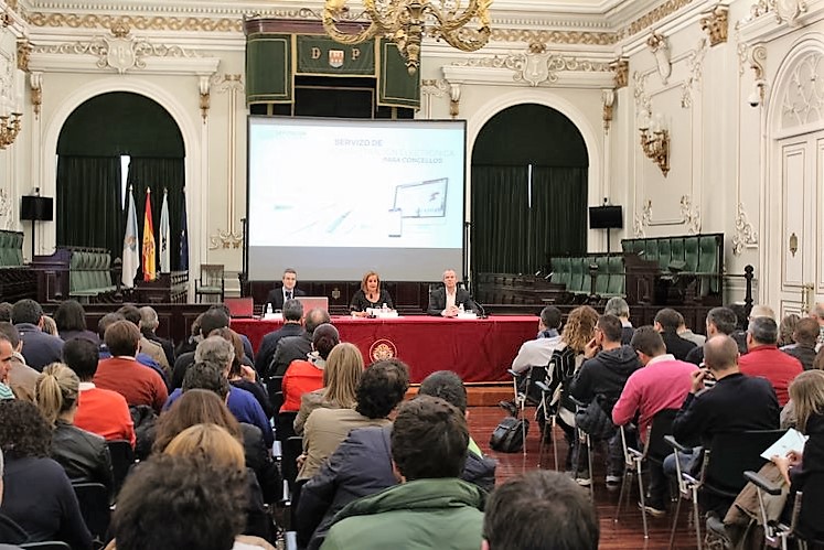 silva-presenta-aos-concellos-da-provincia-o-servizo-de-implantacion-da-administracion-electronica
