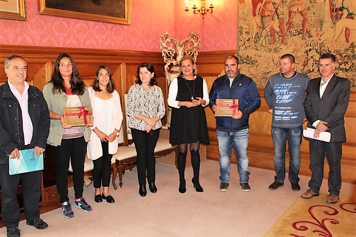 silva-recibe-no-pazo-provincial-aos-equipos-vencedores-das-copas-su-majestad-el-rey-e-su-majestad-la-reina-de-piraguismo