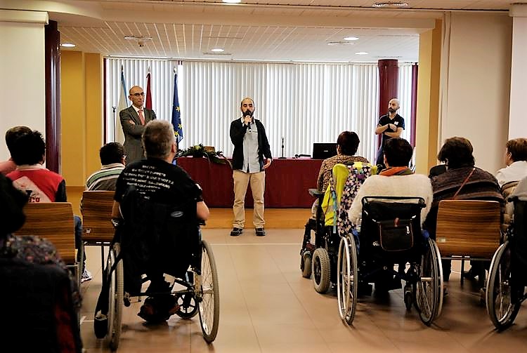 o-ficbueu-unese-a-celebracion-do-dia-das-persoas-con-discapacidade-nun-centro-de-bergondo