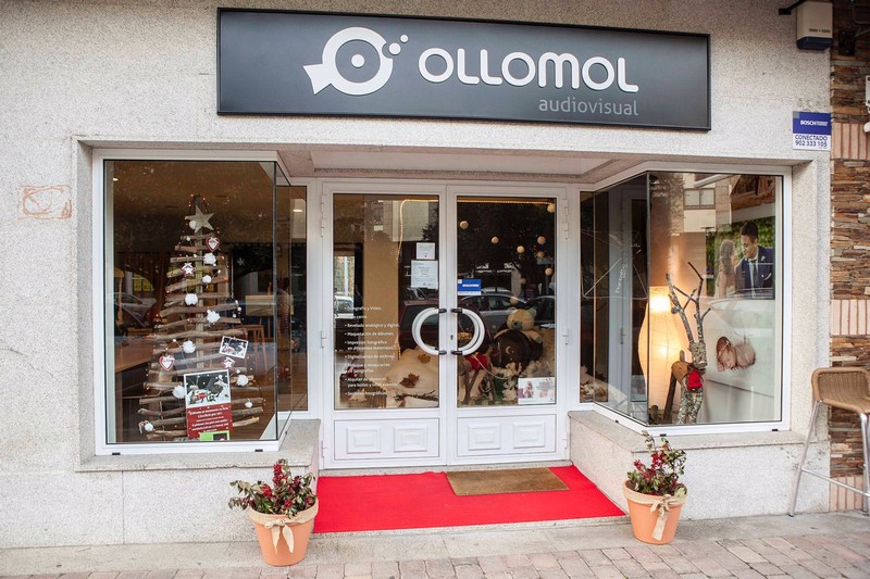 Aprehendo e Ollomol gañadores do I Concurso de Escaparates e Ambientación de Gondomar.