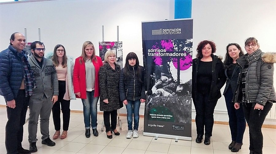 inaugurada-a-mostra-sorrisos-transformadores-no-multiusos-de-chapela-redondela