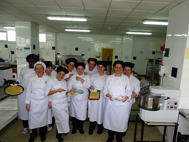 alumnos-do-v-obradoiro-de-emprego-terras-do-minor-atenderan-o-comedor-social-do-val-minor