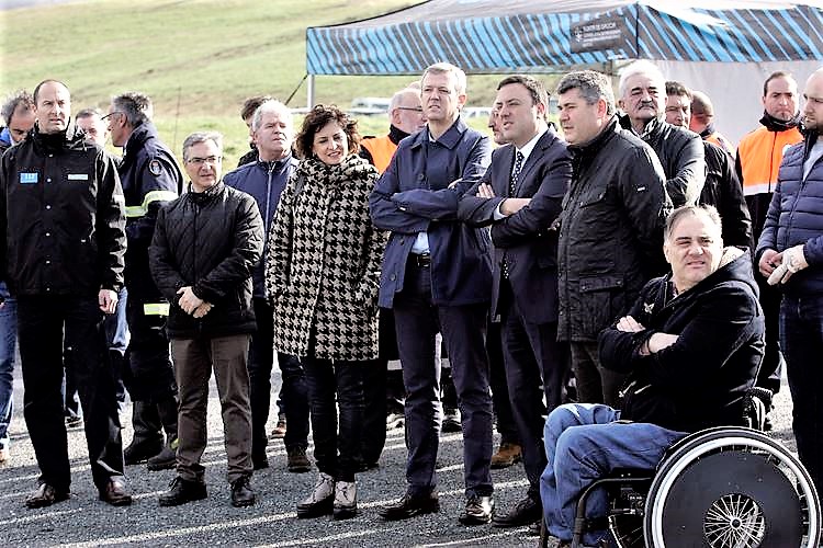 tomino-recibe-xunto-con-outros-13-concellos-unha-embarcacion-para-augas-interiores-que-sera-utilizada-polo-servizo-de-emerxencias-e-proteccion-civil