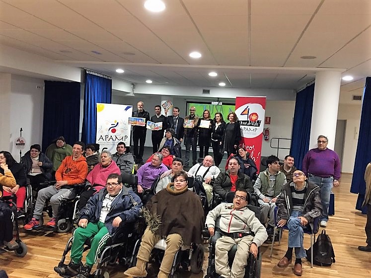 presentacion-en-vigo-do-libro-elisa-no-mundo-das-maravillas