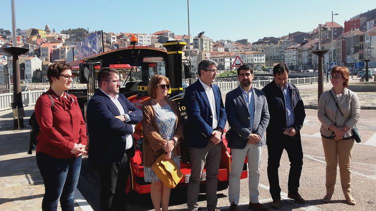 presentase-na-guarda-o-tren-turistico-que-unira-esta-vila-e-a-de-caminha-ata-o-vindeiro-outono