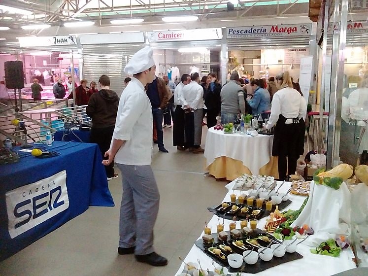 a-campana-degustaeuropa-chegou-hoxe-ao-mercado-municipal-de-tui