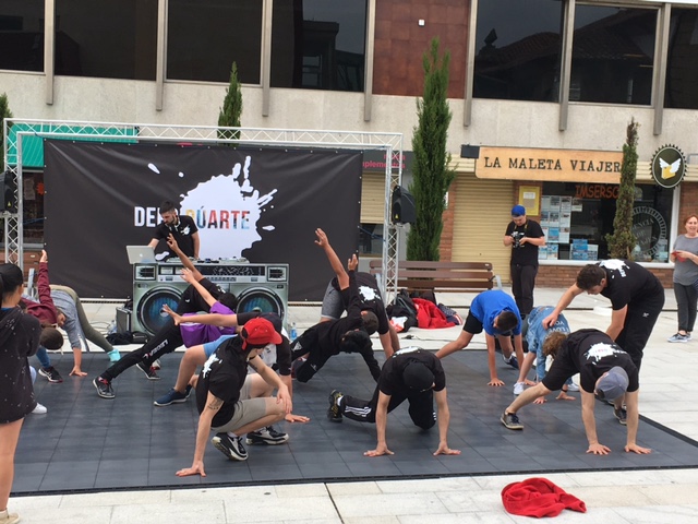 a-praza-do-concello-de-nigran-acolleu-a-primeira-xornada-do-deporuarte-2017