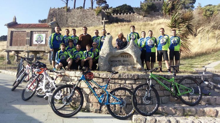 baiona-celebra-nacemento-dun-novo-club-ciclista