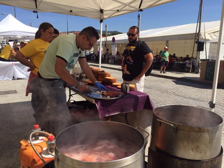 tradicion-marineira-e-gastronomia-no-porto-panxon-nigran-nunha-nova-edicion-mar-sabores