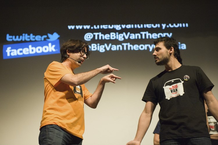 grupo-big-van-chega-nigran-falar-da-ciencia-humor