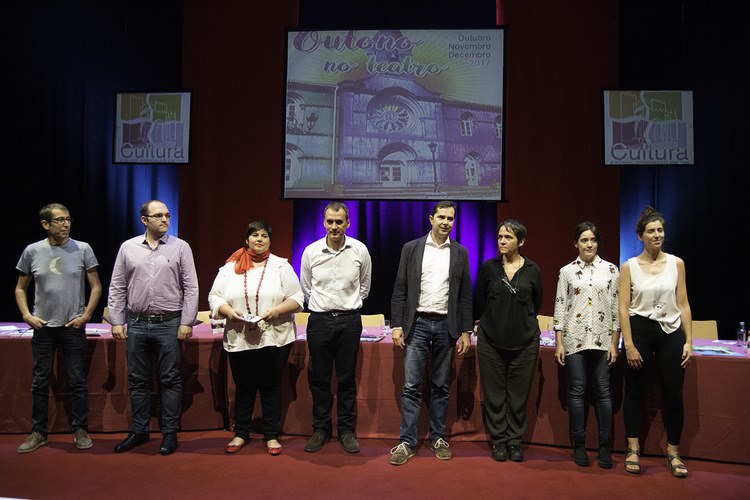 tui-presenta-outono-no-teatro