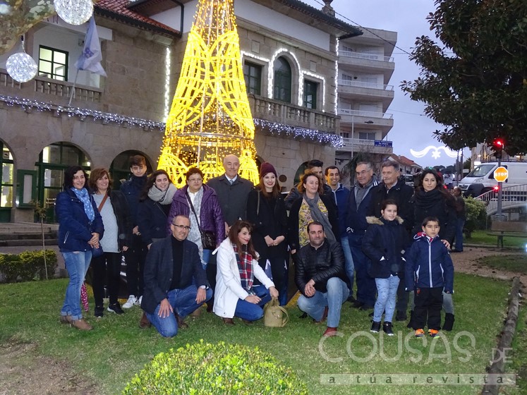 loterias-e-apostas-do-estado-inaugurou-nadal-estreando-unha-fermosa-arbore-no-municipio-pontevedres-nigran
