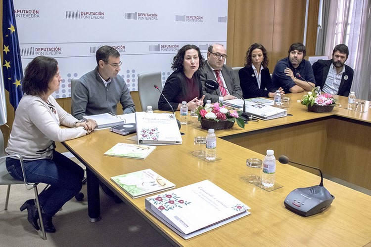 deputacion-pontevedra-edita-unha-unidade-didactica-camelia-destinada-aos-centros-primaria