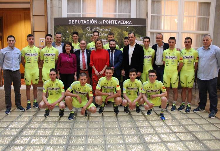 a-deputacion-de-pontevedra-converteuse-este-venres-na-rampa-de-lanzamento-da-nova-temporada-do-club-ciclista-rias-baixas
