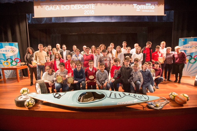 o-auditorio-de-goian-quedouse-pequeno-para-celebrar-a-iv-gala-do-deporte-de-tomino