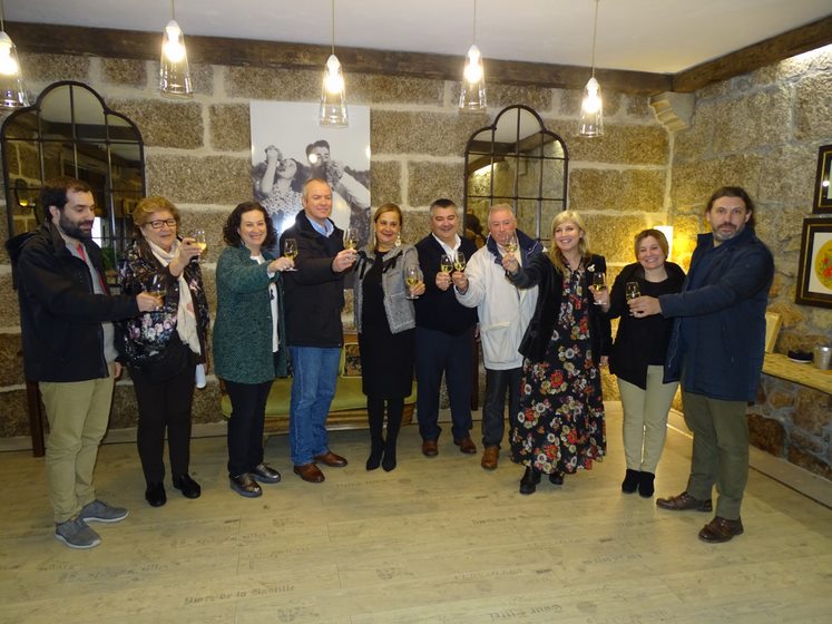 quinteiro-da-cruz-presenta-a-sua-certificacion-como-xardin-internacional-da-camelia