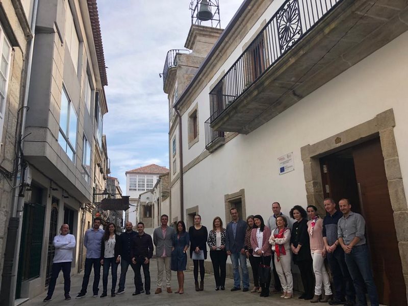 As oficinas do viveiro de empresas de Baiona colga o cartel de “completo”  