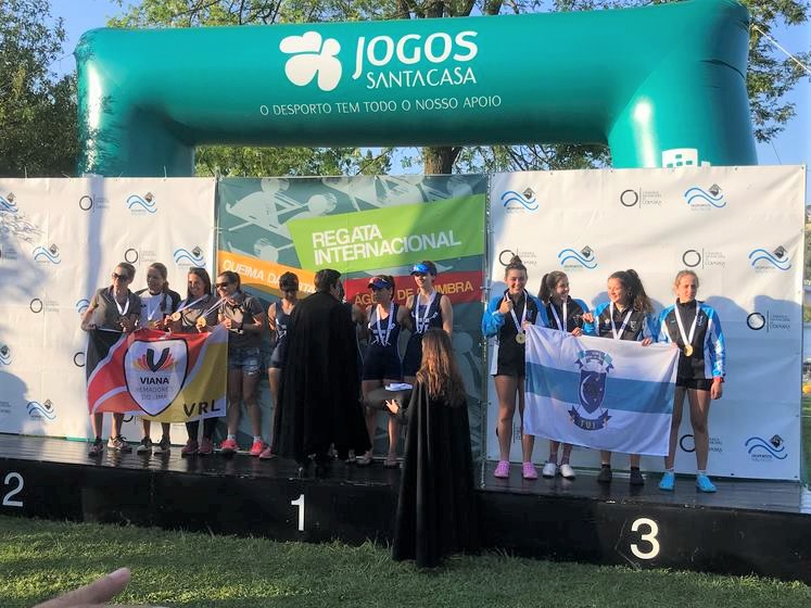Dúas medallas de ouro e unha de bronce para o Club Remo do MIño Tui-Seta na Regata XXXVII Internacional de Coimbra"Queima dás Fitas".