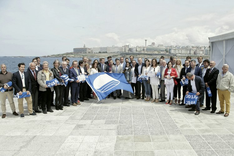 Feijóo afirma que as 124 bandeiras azuis da Comunidade sitúan Galicia como un destino turístico de costa de calidade e sustentable