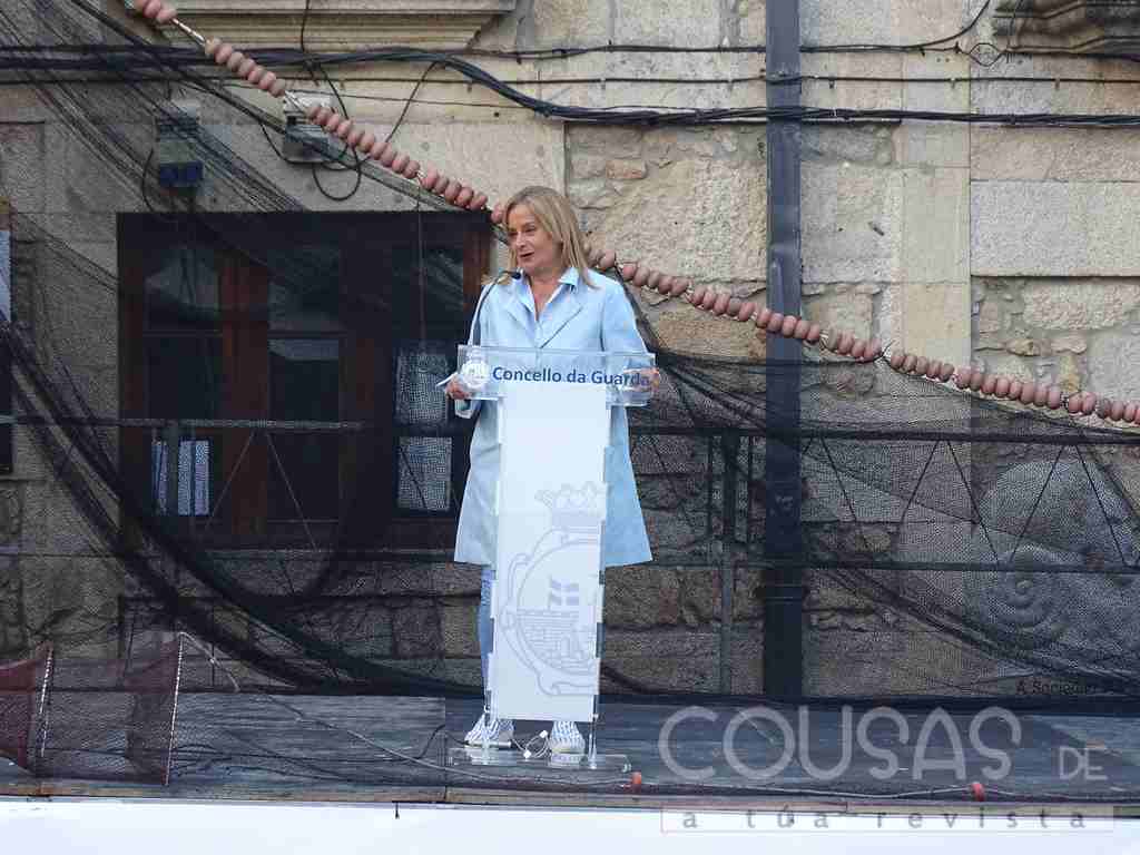 O pregón de Nacho Novo da inicio a XXVIII Festa da Langosta e da Cociña Mariñeira