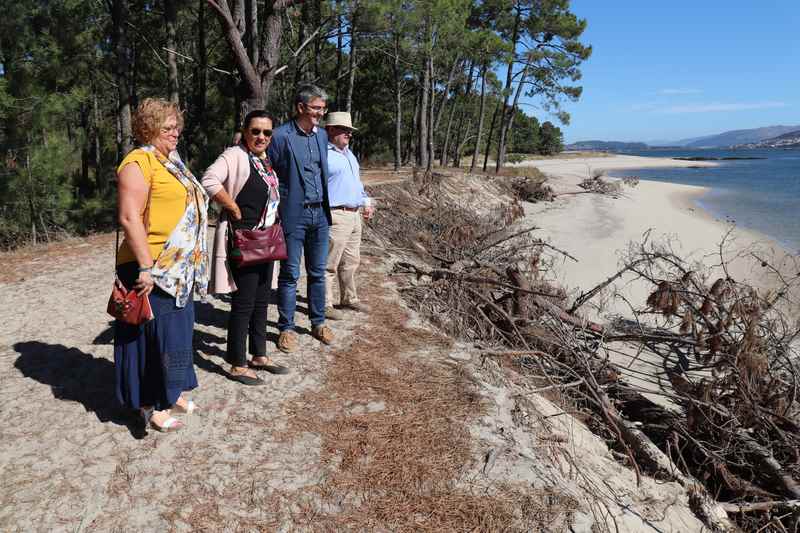 A Subdelegada do Goberno en Pontevedra anuncia na Guarda o inicio dos trámites para a solución dos destrozos no litoral do Río Miño