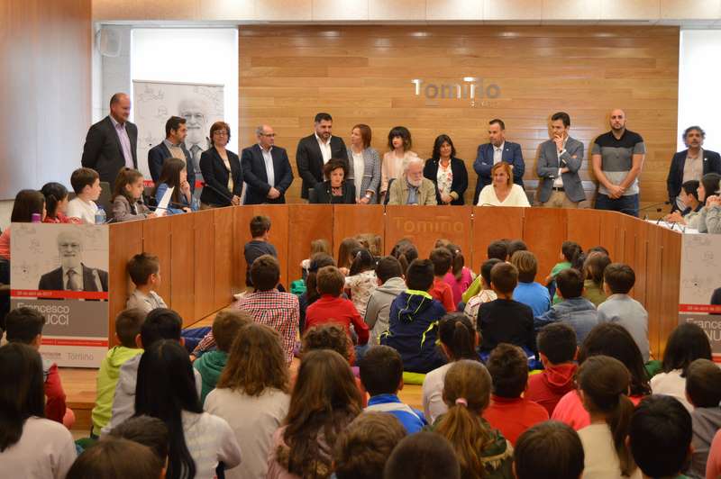 Tomiño obtén o recoñecemento de Unicef coma Cidade Amiga da Infancia