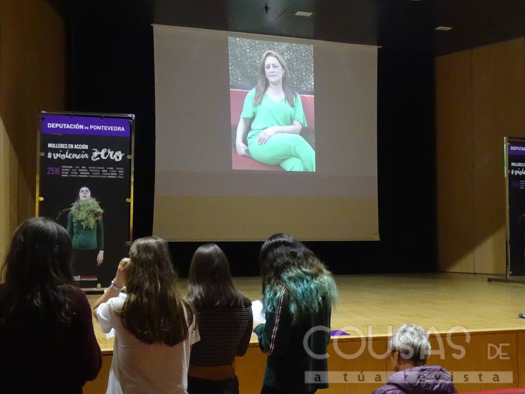 Carmela Silva pechou no Rosal a III edición de #ViolenciaZero