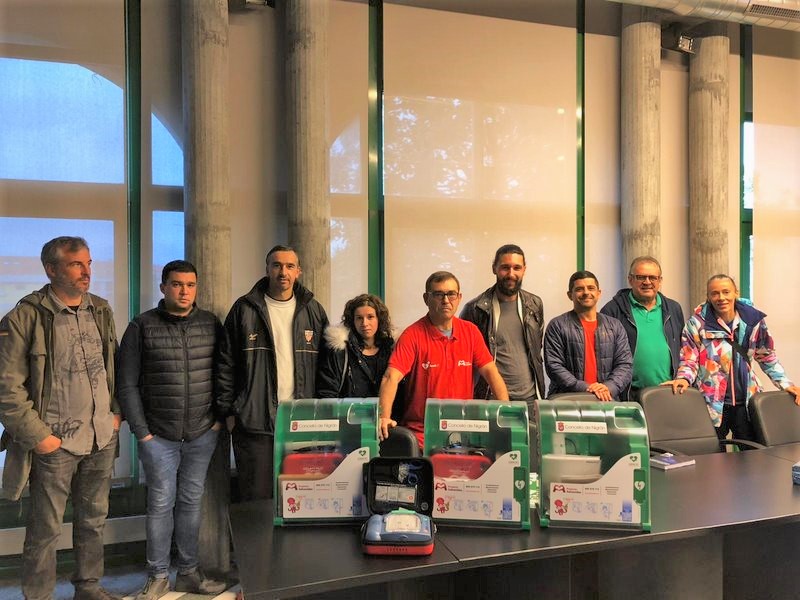 Ás instalacións deportivas de Nigrán xa contan con desfibriladores 