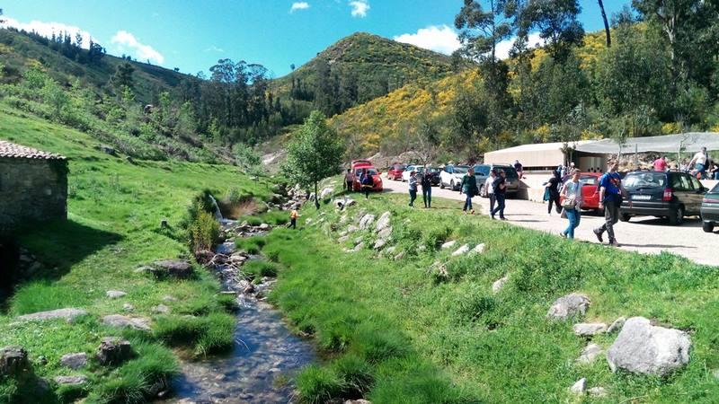 Centos de persoas disfrutaron esta Semana Santa da ruta dos Muiños do Folón e Picón