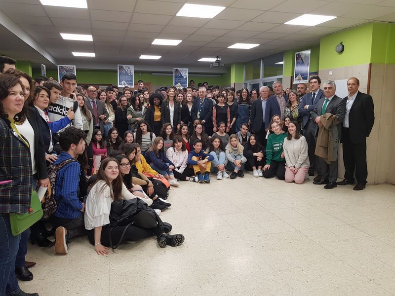 A exposición e guía didáctica do IES Álvaro Cunqueiro (Vigo) dará a coñecer entre o alumnado de secundaria a figura de Fraguas