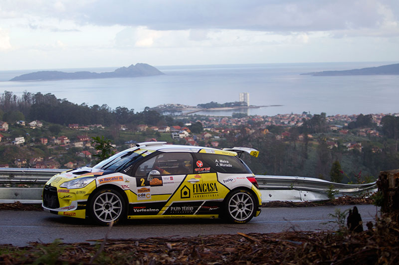 O equipo de Víctor Senra e David Vázquez co seu Citroën C3 R5 imponse no 53 Rally Recalvi Rías Baixas