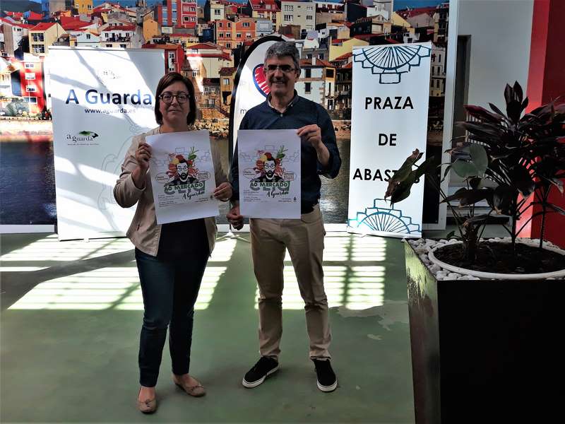 A Guarda lanza unha campaña para que tamén a xente xove merque no seu Mercado