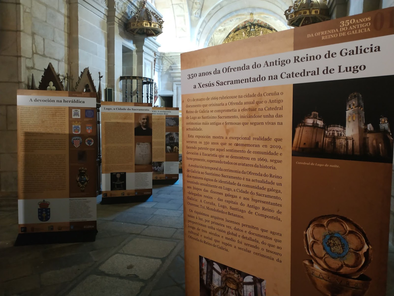 A Catedral acolle unha exposición sobre os 350 anos da Ofrenda do Antigo Reino de Galicia