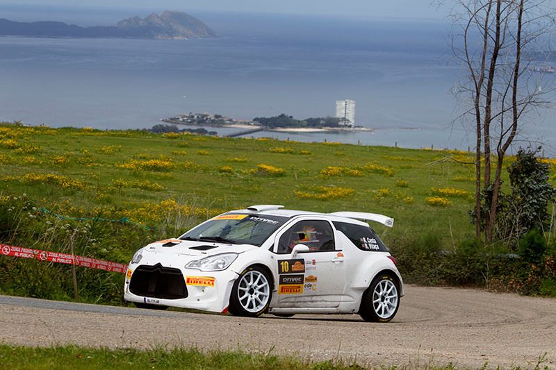 O equipo de Víctor Senra e David Vázquez co seu Citroën C3 R5 imponse no 53 Rally Recalvi Rías Baixas