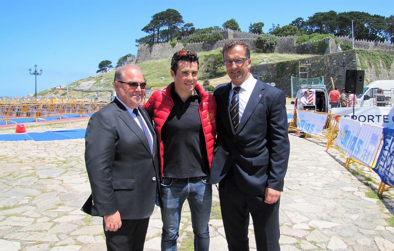 O triatleta Javier Gómez Noya estará na grella de saida do V Triatlón Atlántico de Baiona