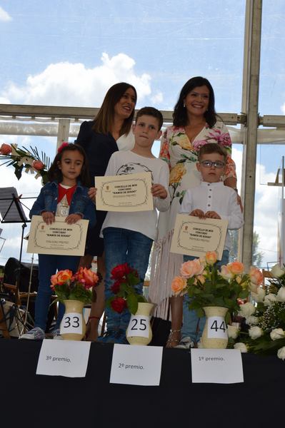 Triunfo infantil no concurso da Festa da Rosa de Mos
