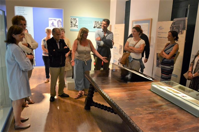 Inaugurada a exposición “O océano que nos une” na Casa da Navegación de Baiona