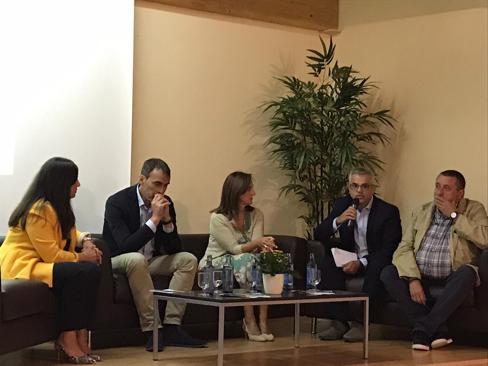 A desestacionalización e elaboración dunha estratexia conxunta con Valença retos que Tui debe asumir en Turismo